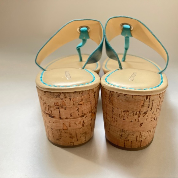 Liz Claiborne Aqua Blue Thong Sandals - Picture 9 of 12